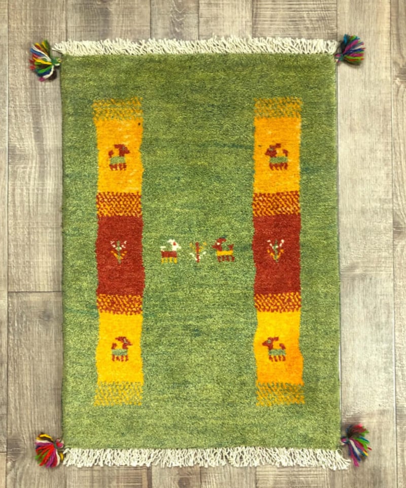 ペルシャギャッベ 手織り 265295 40cmx60cm | piece of rug. ペルシャギャッベ 手織り 265295 40cmx60cm | piece of rug.