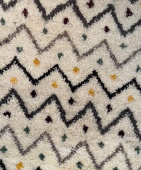 本物志向のイラン産  高密度  ペルシャギャッベ 手織り 272393 40cmx40cm