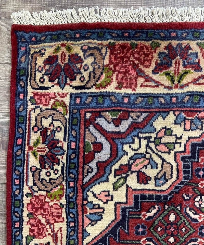 ペルシャ絨毯手織りヤラメ産 197x85cm ペルシャ絨毯 手織り ビジャー 295156 102cmx148cm | piece of rug.