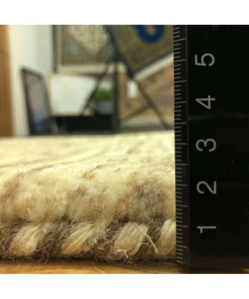 ウールマット ペルシャギャッベ 手織り 263427 | piece of rug. ウールマット ペルシャギャッベ 手織り 263427 | piece of rug.