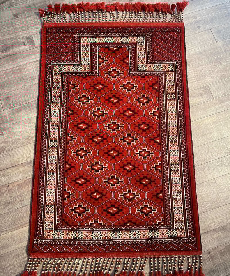 トライバルラグ トルクメン 手織り 280777 | piece of rug. トライバルラグ トルクメン 手織り 280777 | piece of rug.