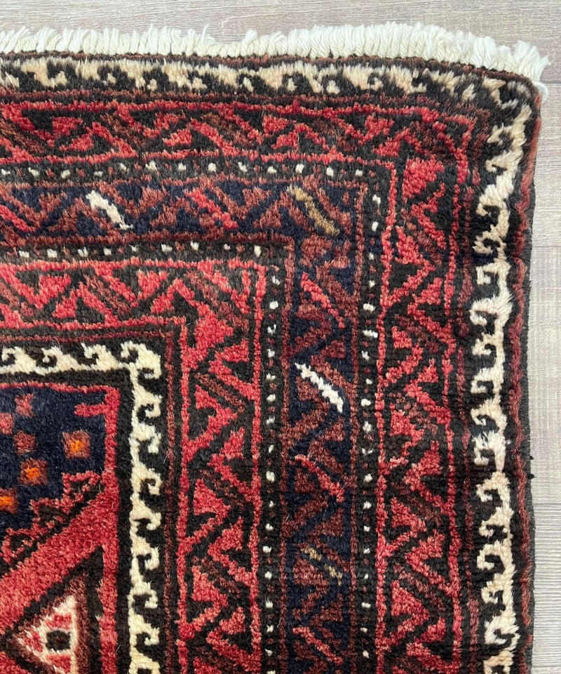 トライバルラグ バルーチ 手織り 273781 94cmx175cm | piece of rug.