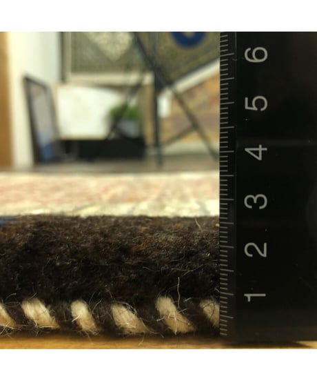 【出展中】本物志向のイラン産  高密度  ペルシャギャッベ 手織り 272650 40cmx60cm
