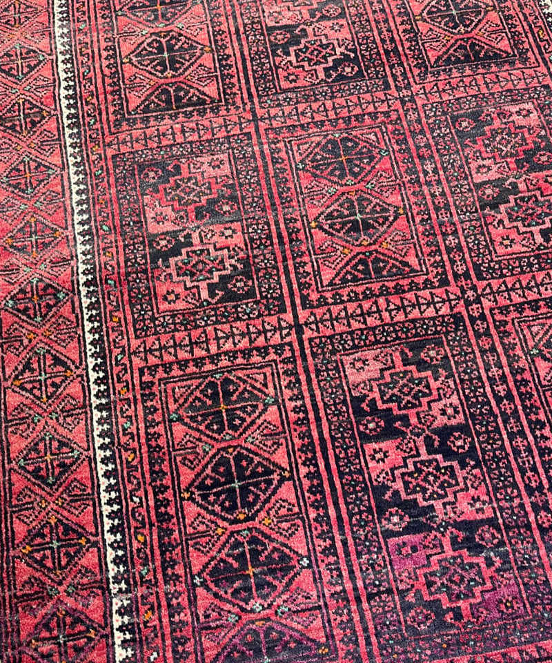 トライバルラグ バルーチ 手織り 273813 108cmx181cm | piece of