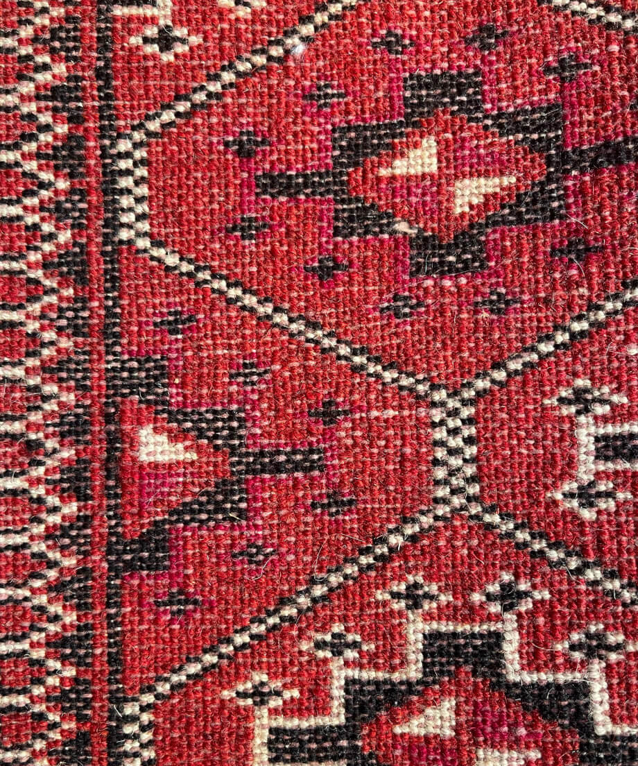 トライバルラグ トルクメン 手織り 280777 | piece of rug. トライバルラグ トルクメン 手織り 280777 | piece of rug.