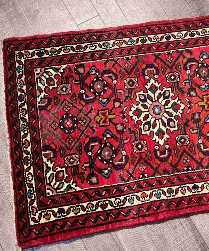 ペルシャ絨毯 手織りハマダン 28437 65cmx93cm | piece of rug.