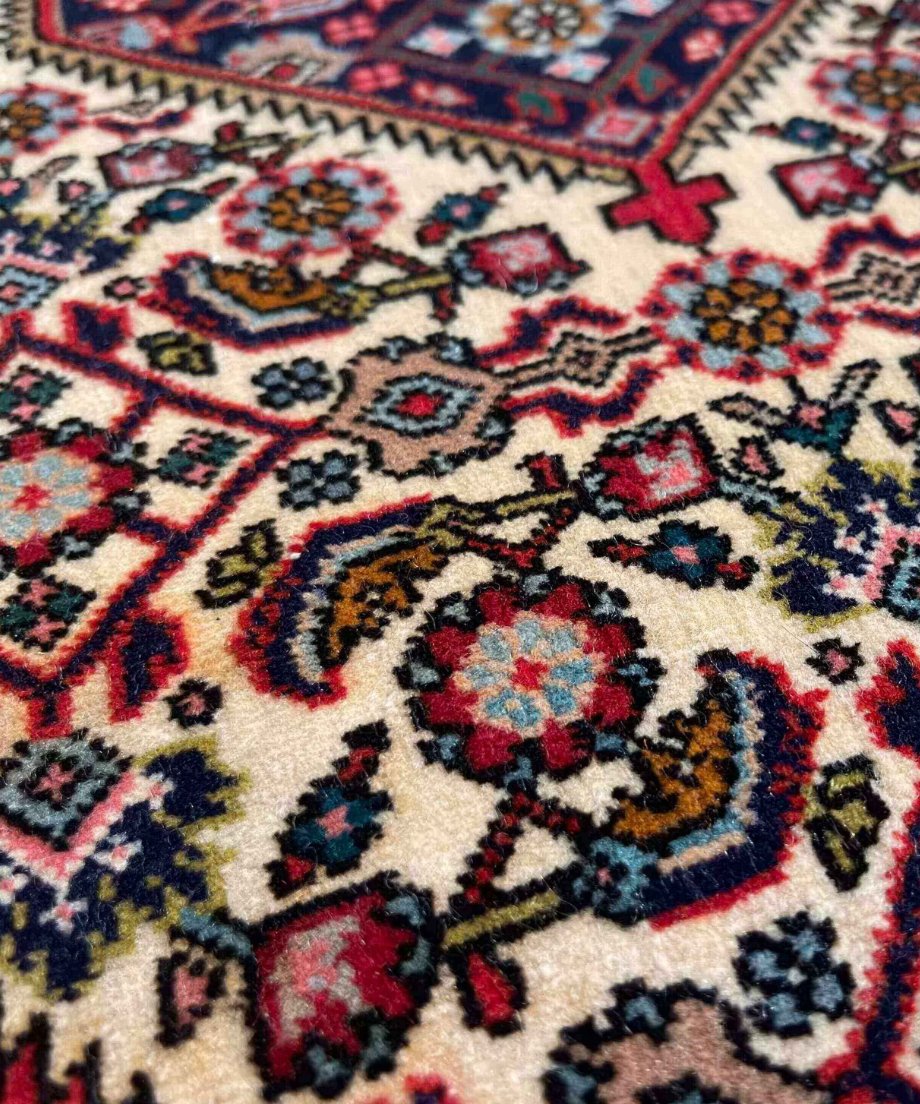 ペルシャ絨毯 手織り ビジャー 268627 | piece of rug. ペルシャ絨毯 手織り ビジャー 268627 | piece of rug.