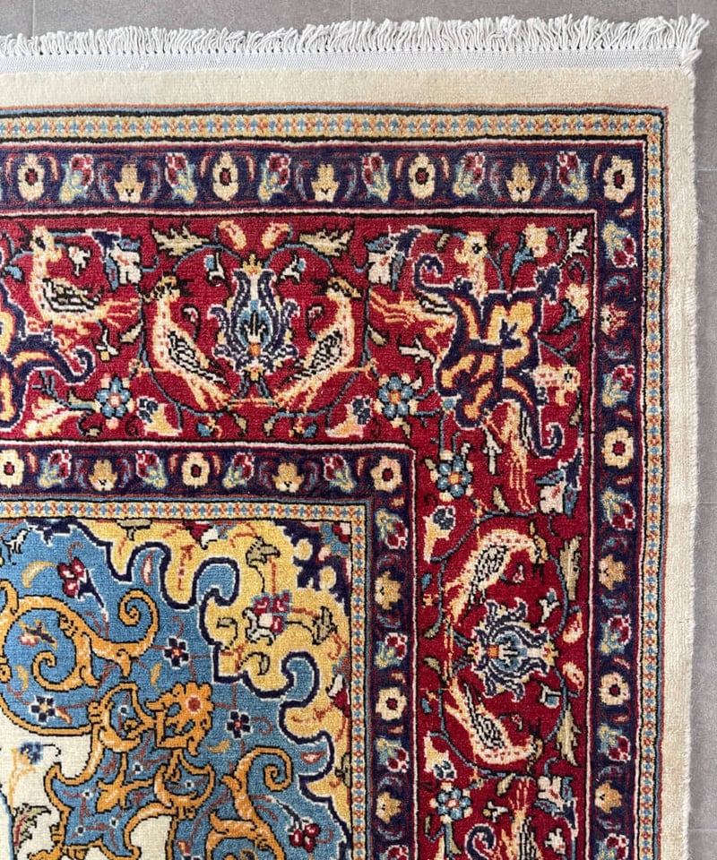 ペルシャ絨毯　279×211 イラン産手織り 手織り ペルシャ絨毯：中型サイズ – JAHAN