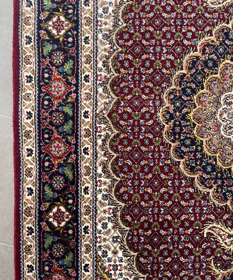 ペルシャ絨毯 手織り タブリス50Raj 295480 82x124cm | piece of