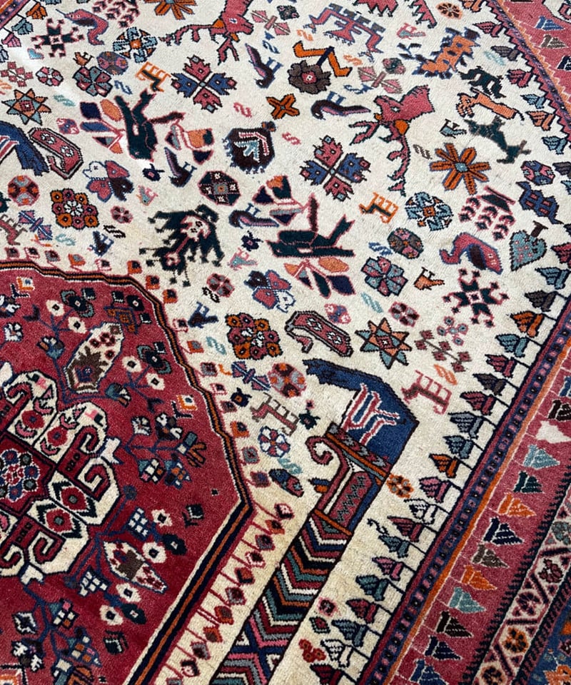 ペルシャ絨毯 カシュクリ 本物 手織りトライバルラグオールドサイズ56×61cm ペルシャ絨毯 【高級トライバルラグ】カシュガイ（カシュクリ）146×103