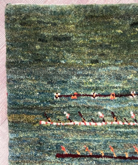 【出展中】本物志向のイラン産  高密度  ペルシャギャッベ 手織り 270920 72cmx105cm