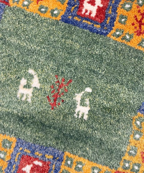 【出展中】本物志向のイラン産  ペルシャギャッベ 手織り 271510 40cmx40cm