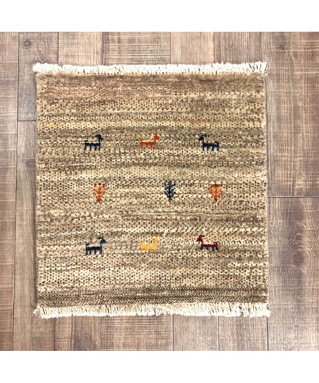 【出展中】本物志向のイラン産  高密度  ペルシャギャッベ 手織り 266133 40cmx40cm