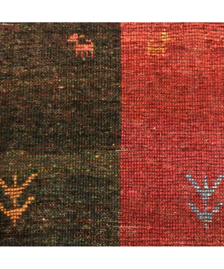 【出展中】本物志向のイラン産  高密度  ペルシャギャッベ 手織り 272426 40cmx40cm