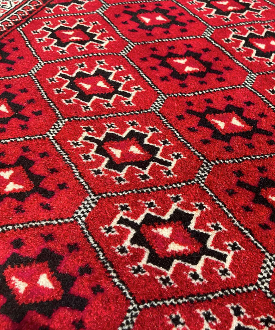 トライバルラグ トルクメン 手織り 280777 | piece of rug. トライバルラグ トルクメン 手織り 280777 | piece of rug.