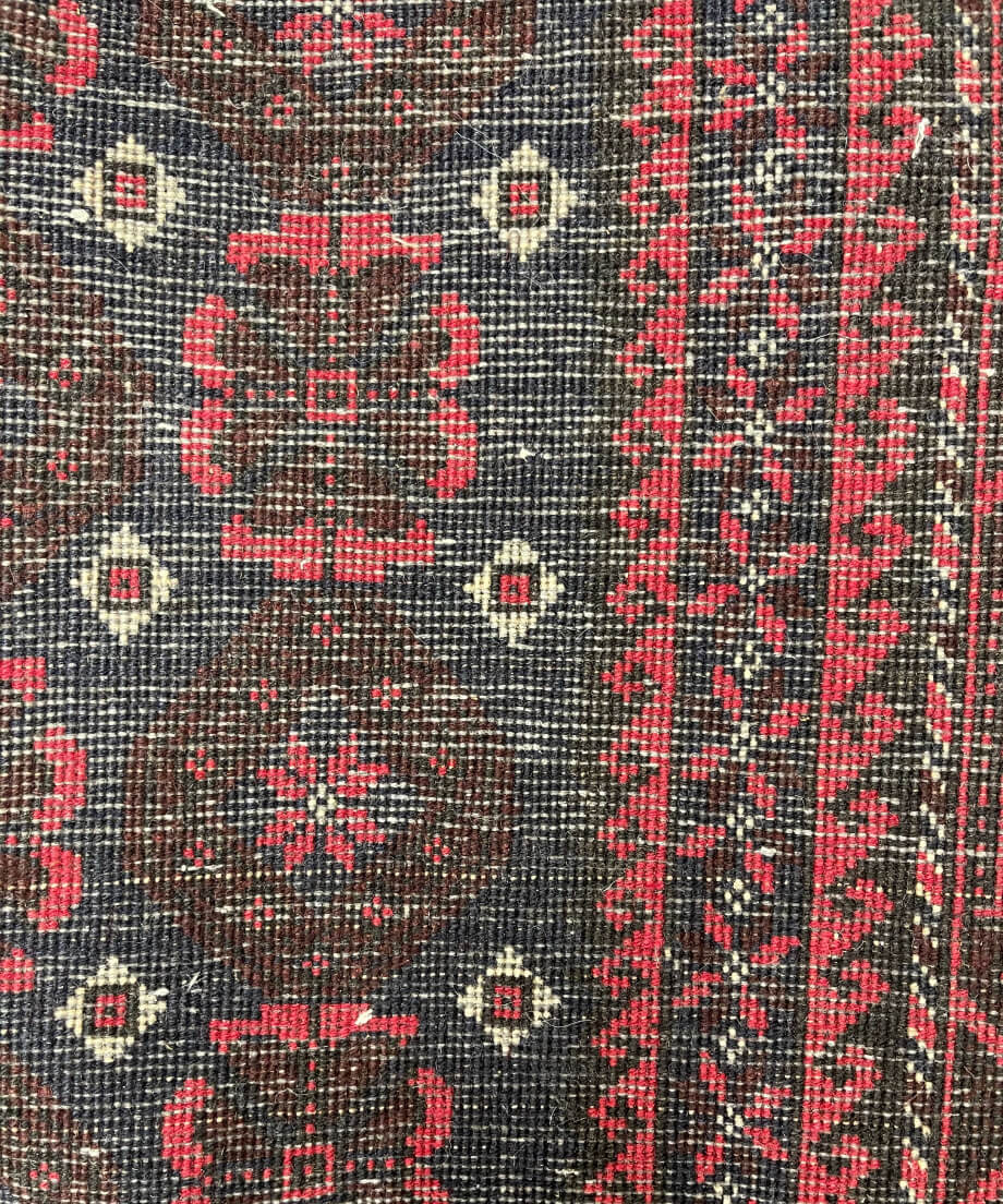 トライバルラグ ペルシャバルーチ 手織り 273794 | piece of rug.