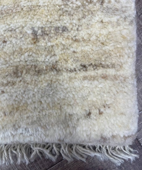 【出展中】本物志向のイラン産  ペルシャギャッベ 手織り 268874 62cmx83cm