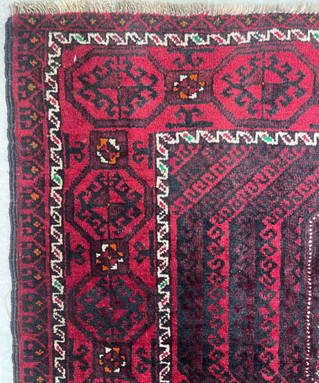 【出展中】トライバルラグ バルーチ 手織り 264315 123cmx223cm