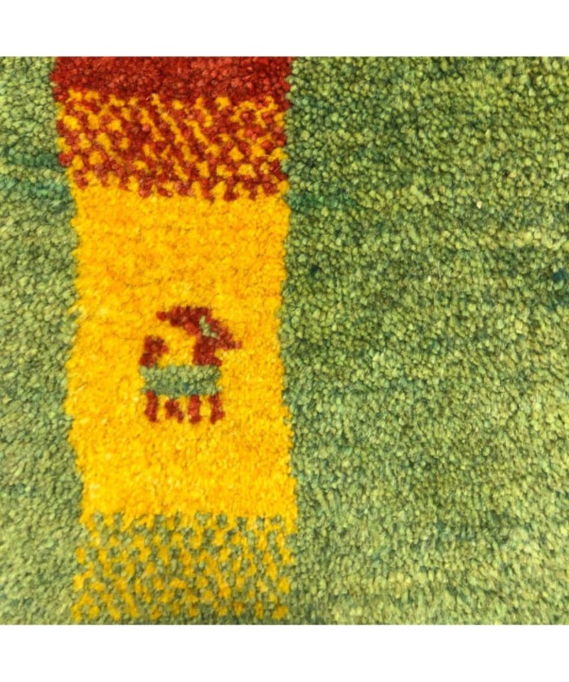 ペルシャギャッベ 手織り 265295 40cmx60cm | piece of rug. ペルシャギャッベ 手織り 265295 40cmx60cm | piece of rug.