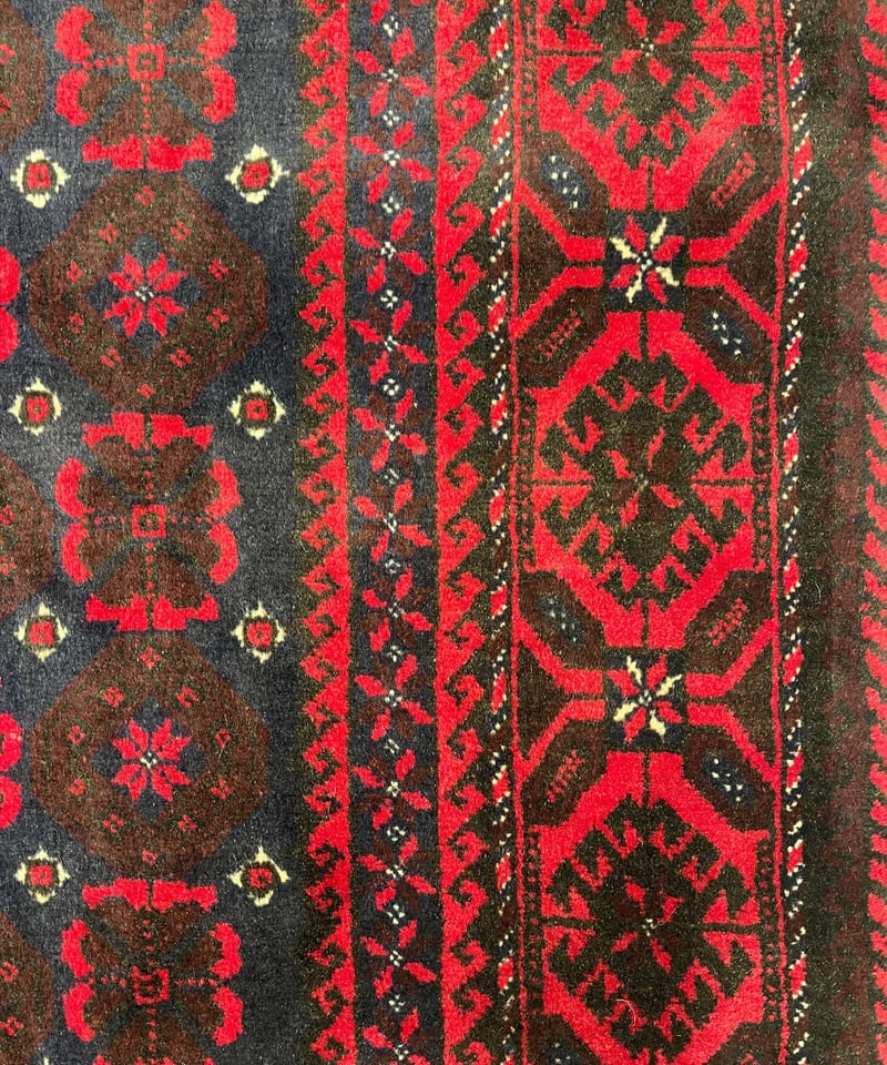 トライバルラグ ペルシャバルーチ 手織り 273794 | piece of rug.