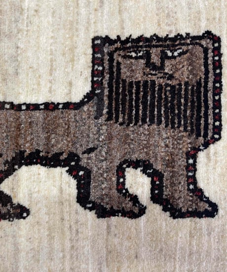 本物志向のイラン産  高密度  ペルシャギャッベ 手織り Lion 282283 63cmx90cm