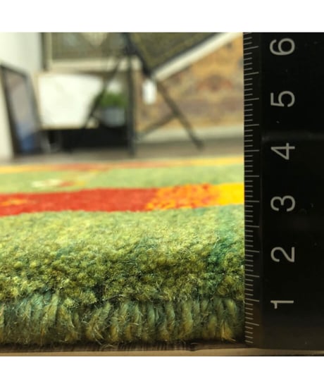 【出展中】本物志向のイラン産  ペルシャギャッベ 手織り 265295 40cmx60cm
