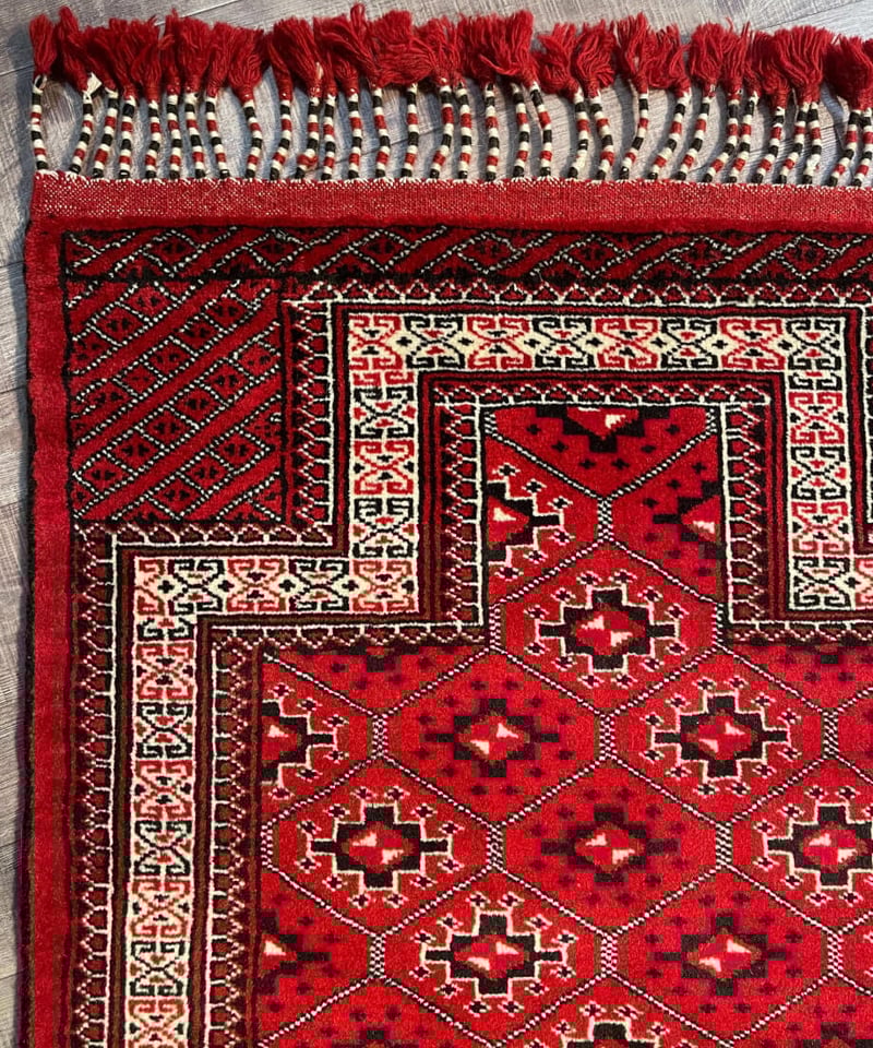 トライバルラグ トルクメン 手織り 280777 | piece of rug. トライバルラグ トルクメン 手織り 280777 | piece of rug.