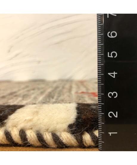 本物志向のイラン産  高密度  ペルシャギャッベ 手織り 272416 40cmx40cm