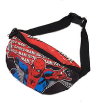 スパイダーマン　ボディバッグ