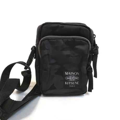 MK×EASTPAK PRINTED ONECROSSBODY BAG ユニセックス