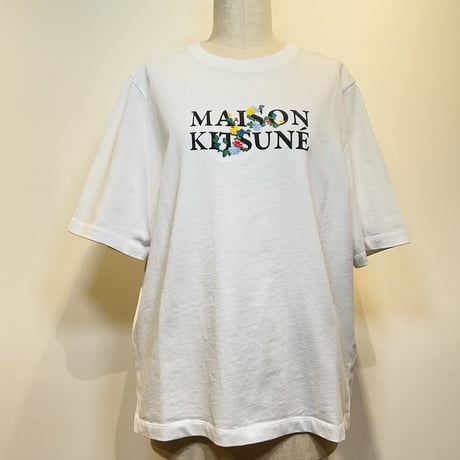 MAISON KITSUNE フラワーズコンフォートTシャツ レディース