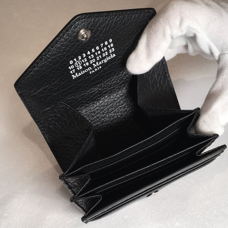 MaisonMargiela スリーフォールドウォレット | due collection MaisonMargiela スリーフォールドウォレット | due collection