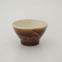 ご飯茶碗（小　口径約11.5㎝・高さ約6.5㎝）飴／ぼたん刷毛目　（09）