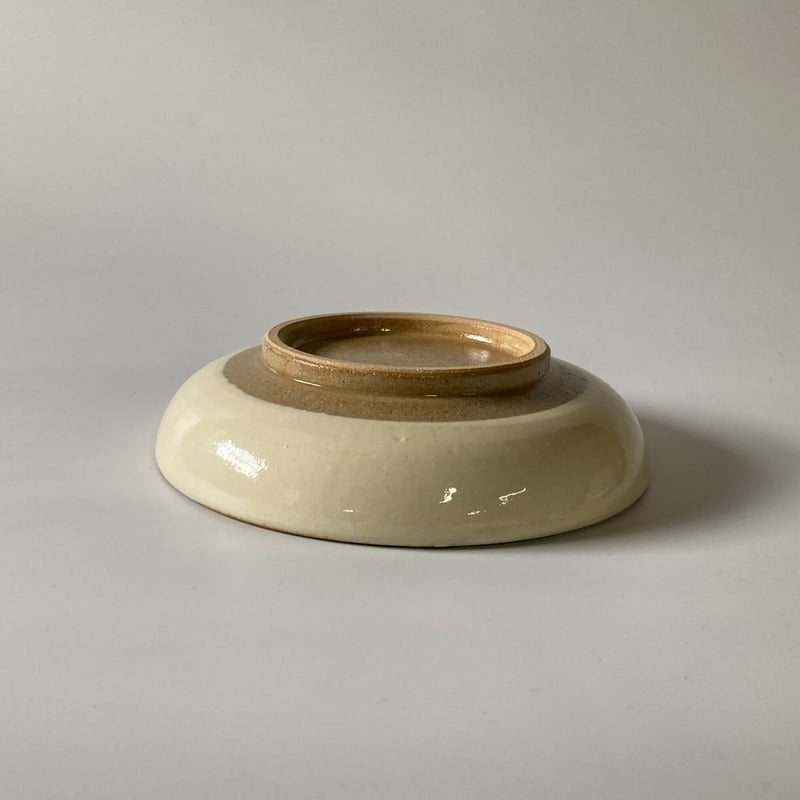 おでん皿(6寸/約18㎝)白縁鉄巻 (08) | 出西窯 on-line STORE おでん皿(6寸/約18㎝)白縁鉄巻 (08) | 出西窯 on-line STORE