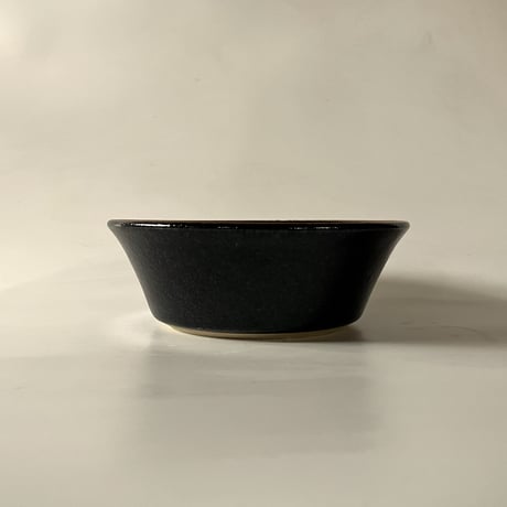 はたぞり切立鉢（6寸／約18㎝）黒　（07）