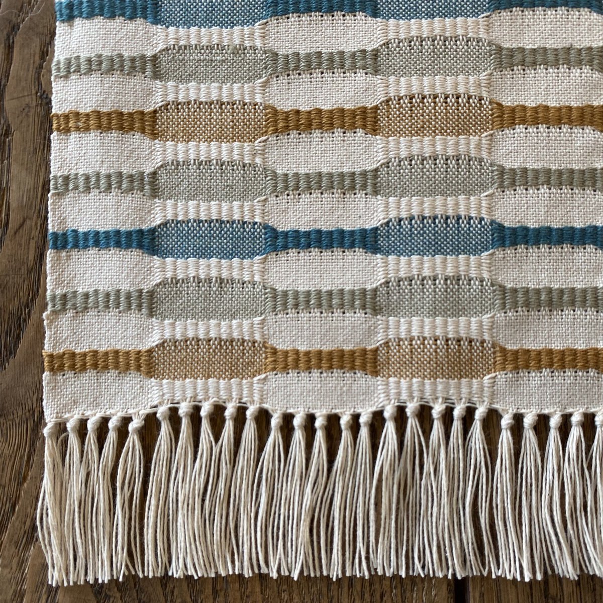 アットゥシ(オヒョウ) ／ 花瓶敷き・マット アットゥシ(オヒョウ) ／ 花瓶敷き・マット アットゥシ(オヒョウ