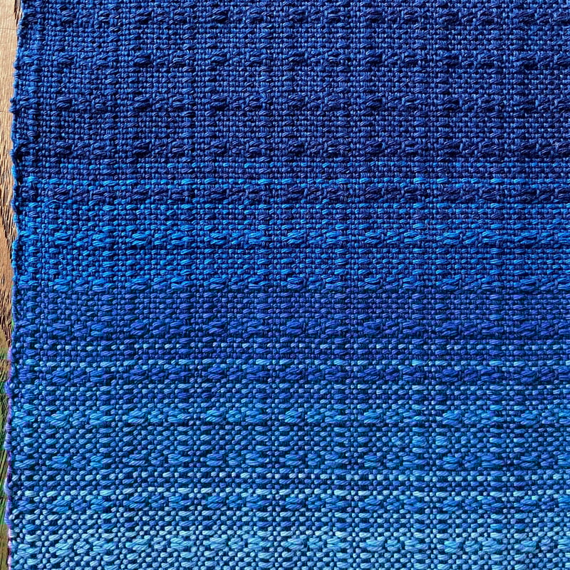 藍染 花風通織 テーブルセンター 小(約28cm×45cm) グラデーション （a