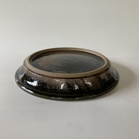 パン皿（7寸／約21cm）呉須 ・縁鉄　（07）