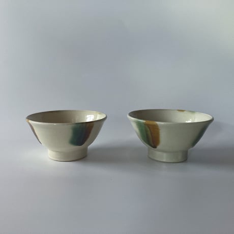 ご飯茶碗（小　口径約11.5cm・高さ約6cm）三彩　（08）
