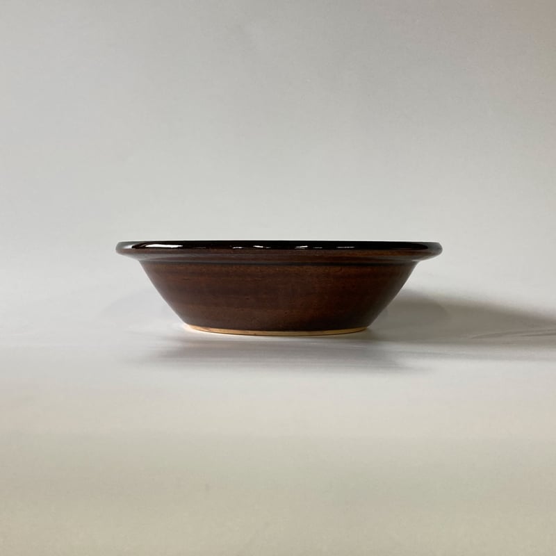 縁付深皿（6寸／約18㎝）飴 （10） | 出西窯 on-line STORE