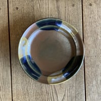 縁付皿（8寸／約24cm）赤土三方流し　（01）