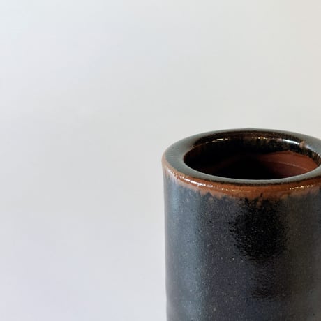 切立筒花入　黒（高さ 5寸／約15.5cm）　（08）