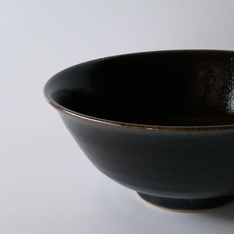 丼鉢（6寸／約18～19㎝）内外黒　（08）
