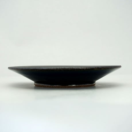 縁鉄砂呉須釉皿（3.5寸／約10.5㎝）呉須・縁鉄　（03）