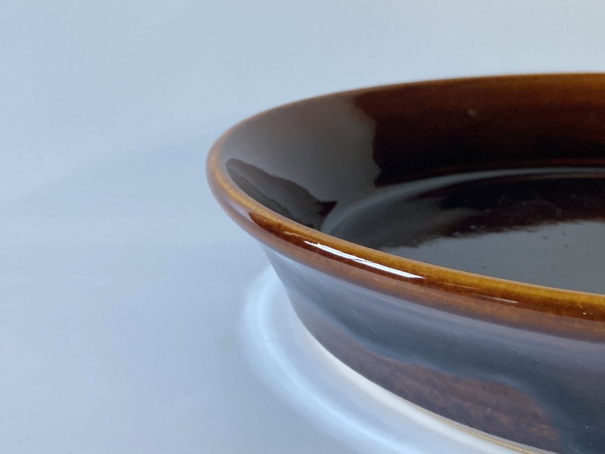 縁付平皿（8寸／約24㎝)）飴 （07） | 出西窯 on-line STORE