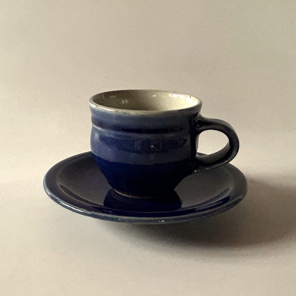 珈琲碗皿 コーヒー碗・皿 呉須 （01） | 出西窯 on-line STORE