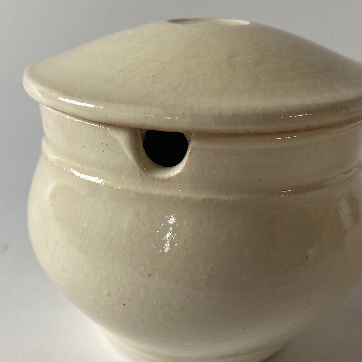 出西窯　壺 砂糖壷 白 （11） | 出西窯 on-line STORE