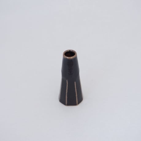 下面取筒花入（豆　高さ約11cm）黒　（08）