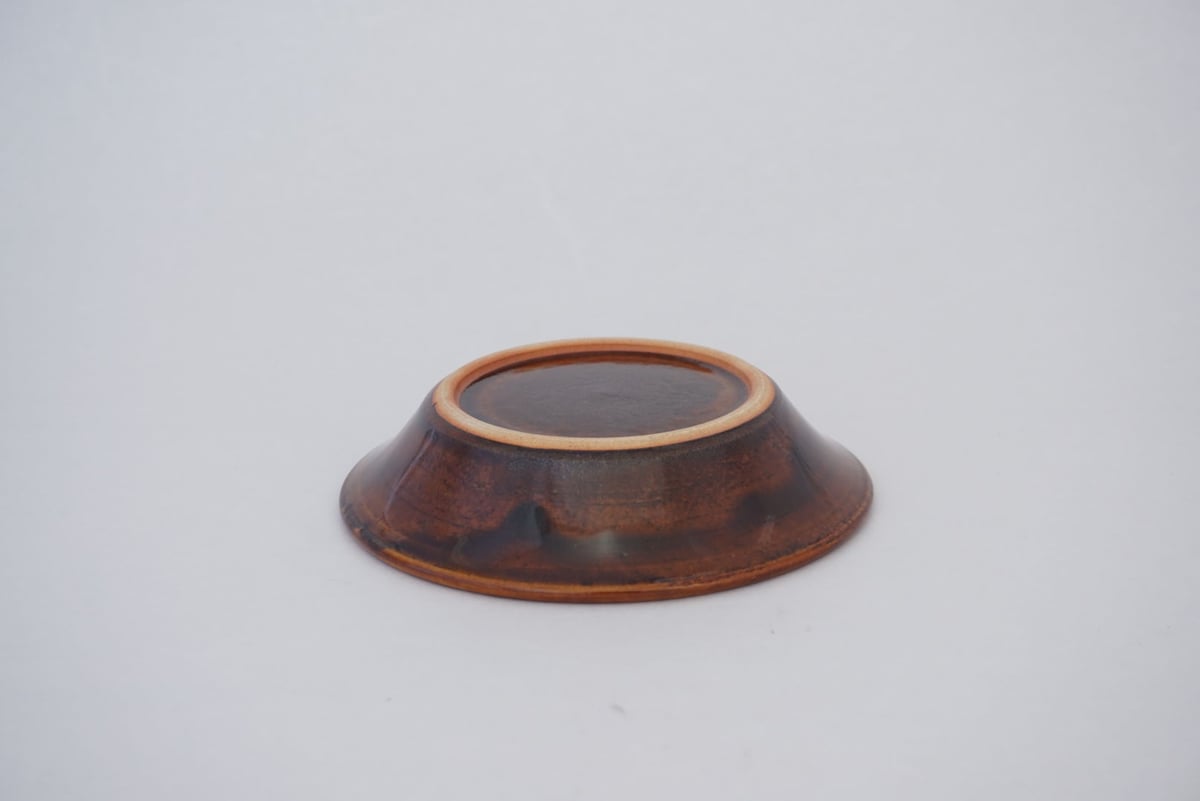 縁付平皿（5寸／約15㎝）飴 （08） | 出西窯 on-line STORE