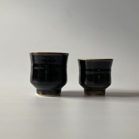 湯呑（大） 黒／胴紐　（01）